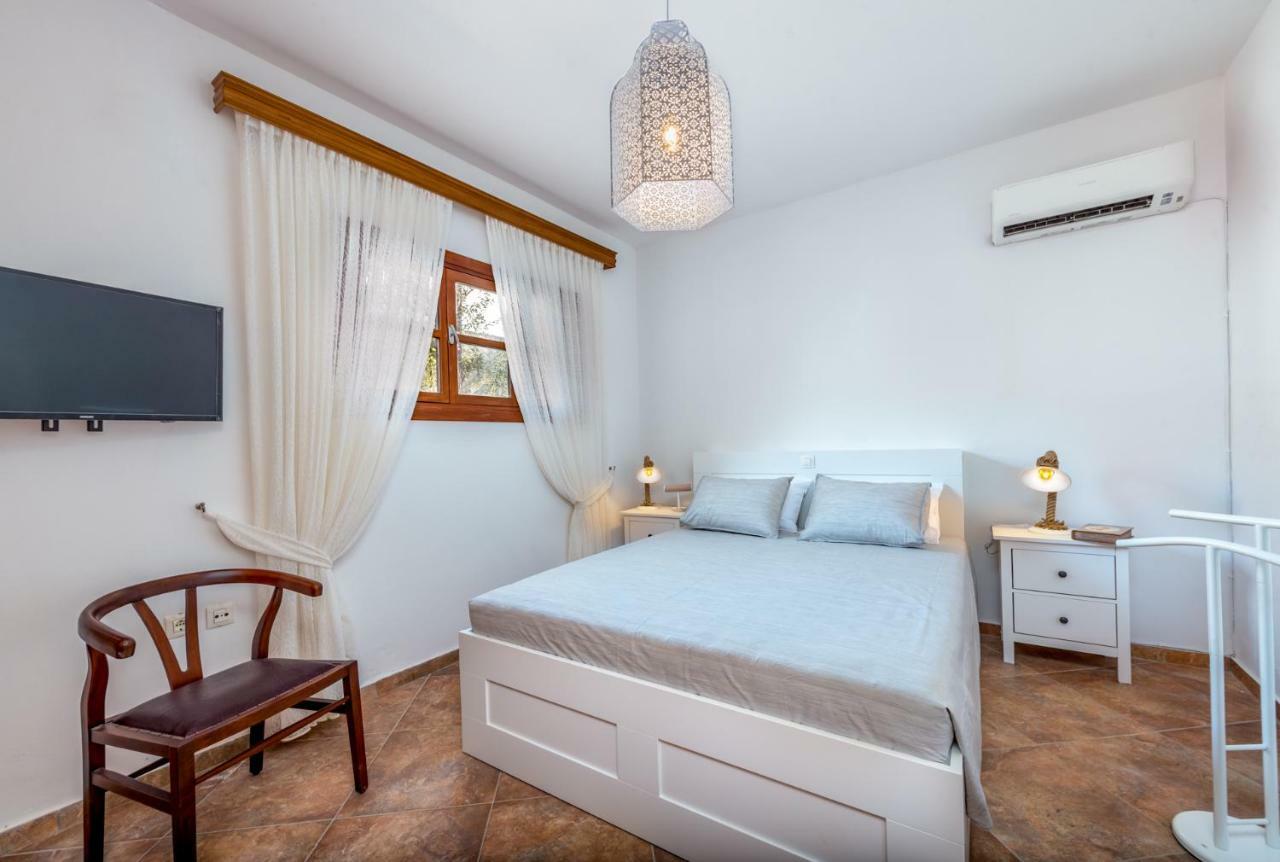 Villa Casa Aestas à Lakhania Extérieur photo